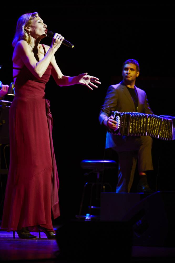 Ute Lemper Shane Rozario 1 res